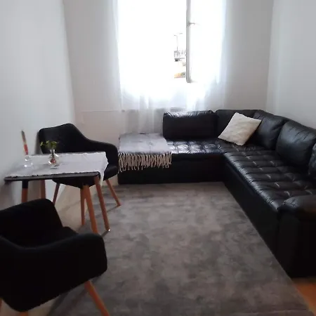 Dejlig Lejlighed I Havn With King Size Bed * Gråsten